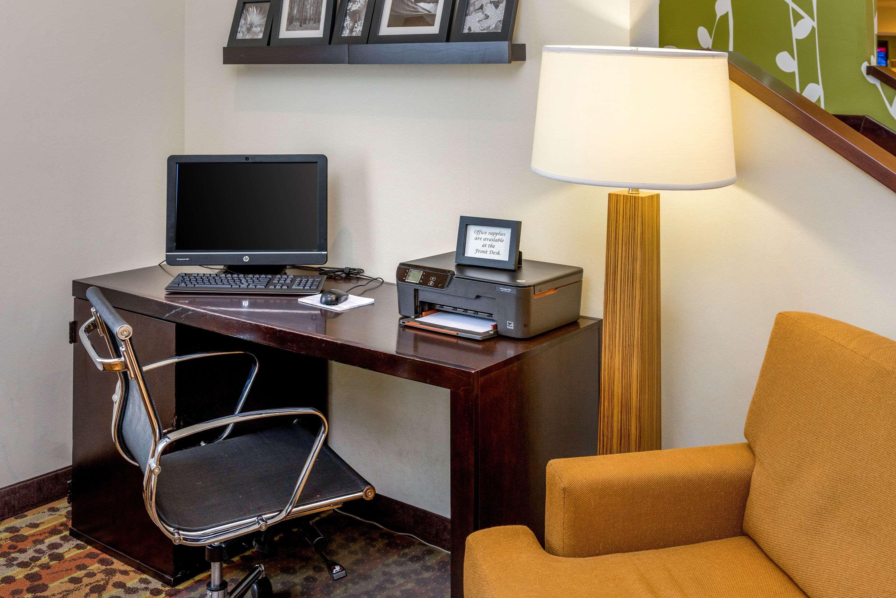Sleep Inn & Suites Cross Lanes - South Charleston Εξωτερικό φωτογραφία