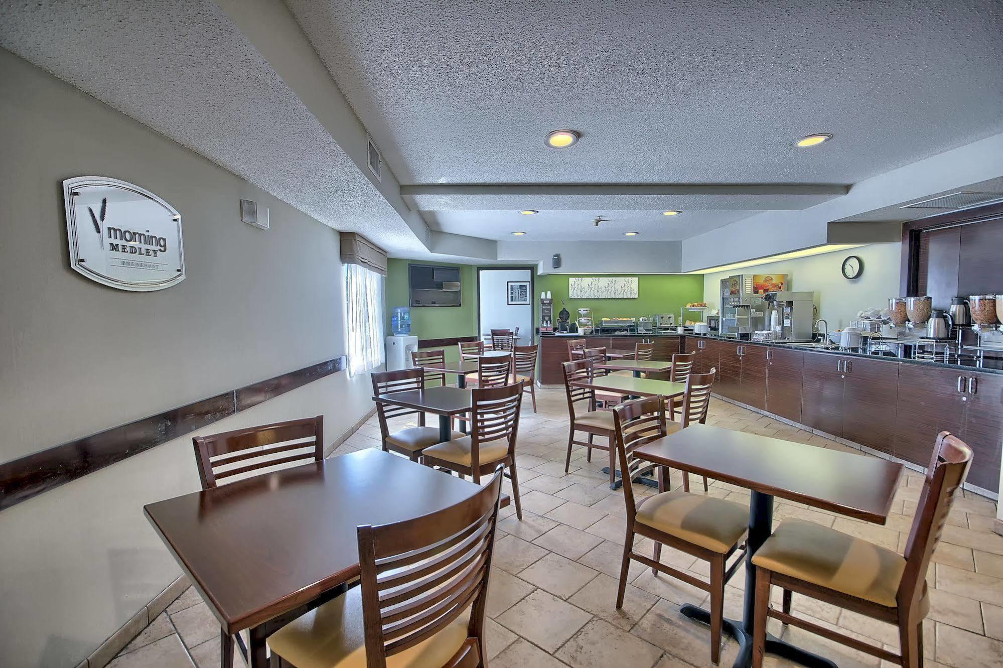 Sleep Inn & Suites Cross Lanes - South Charleston Εξωτερικό φωτογραφία